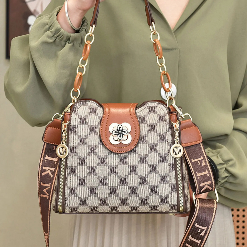 Bolsa de ombro vintage com est - Women Bags Work avaliação e preço